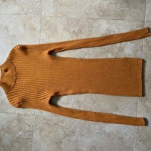 Unable to fit in turtleneck